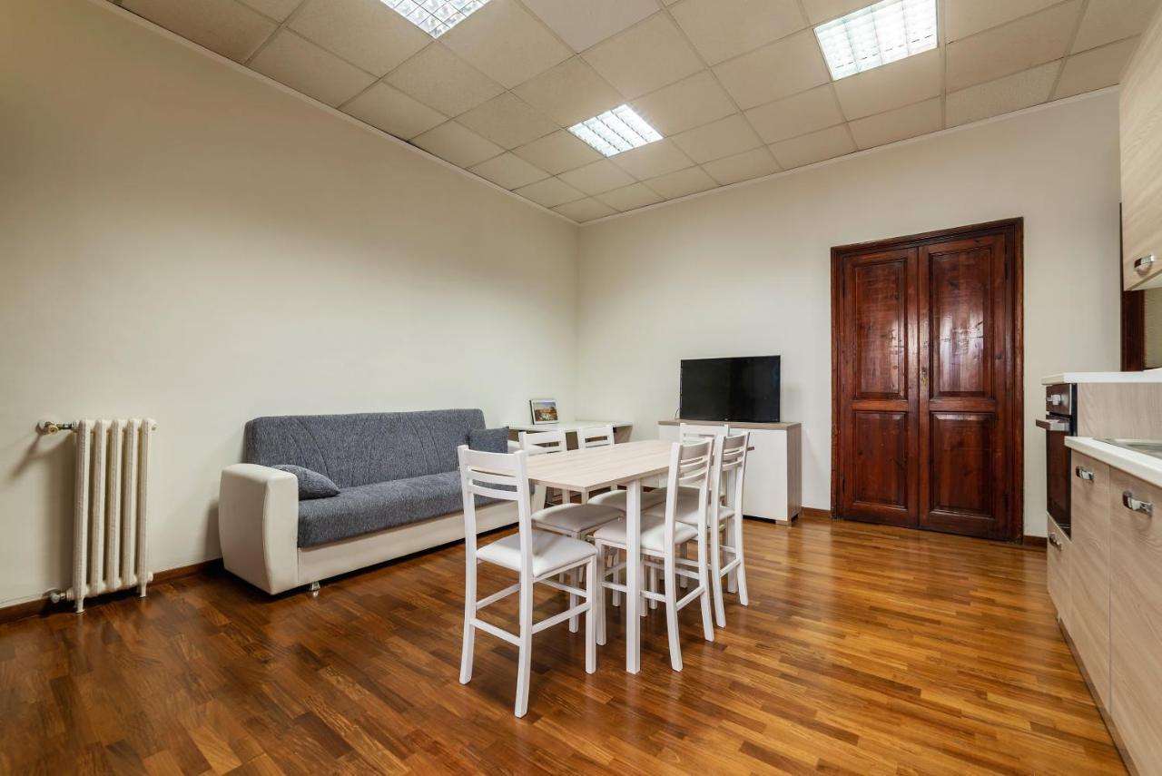 Residence Borgognoni Apartments Rome Exterior photo