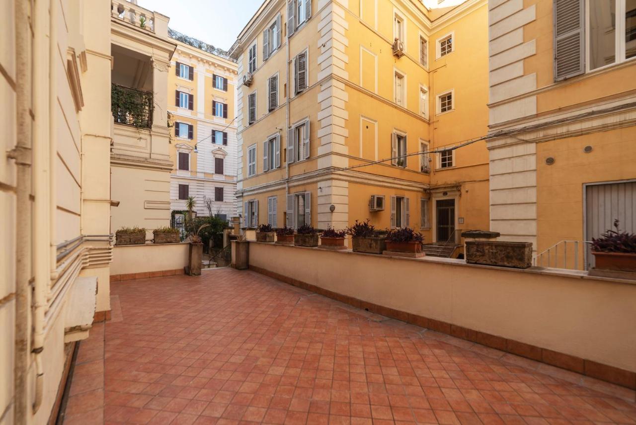 Residence Borgognoni Apartments Rome Exterior photo