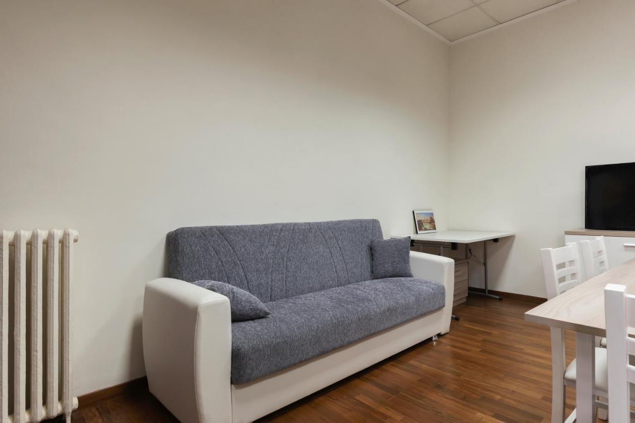 Residence Borgognoni Apartments Rome Exterior photo
